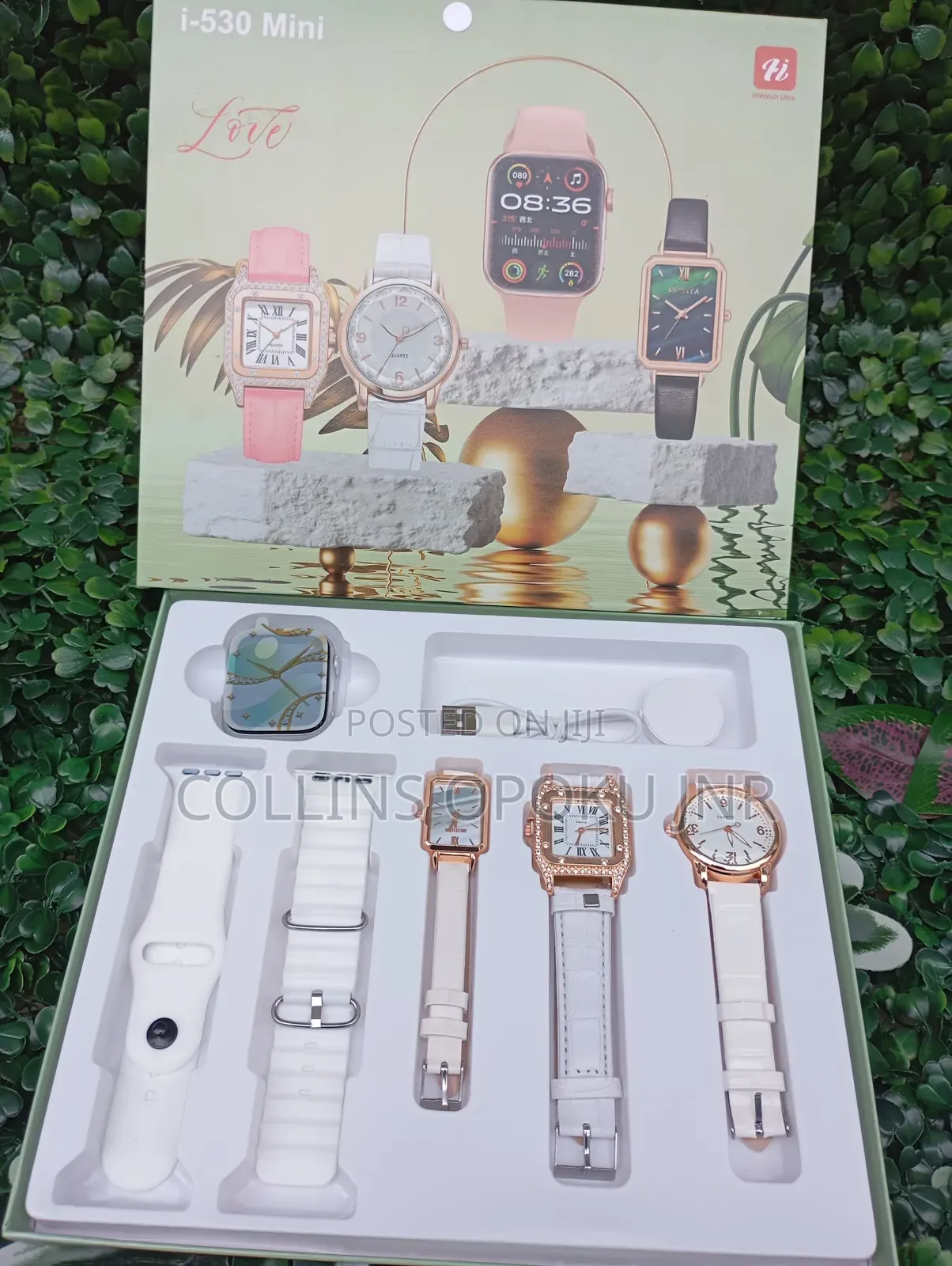 I-530 Mini 4-in-1 Smart Watch 2 Straps With 3 Quartz Watches - White