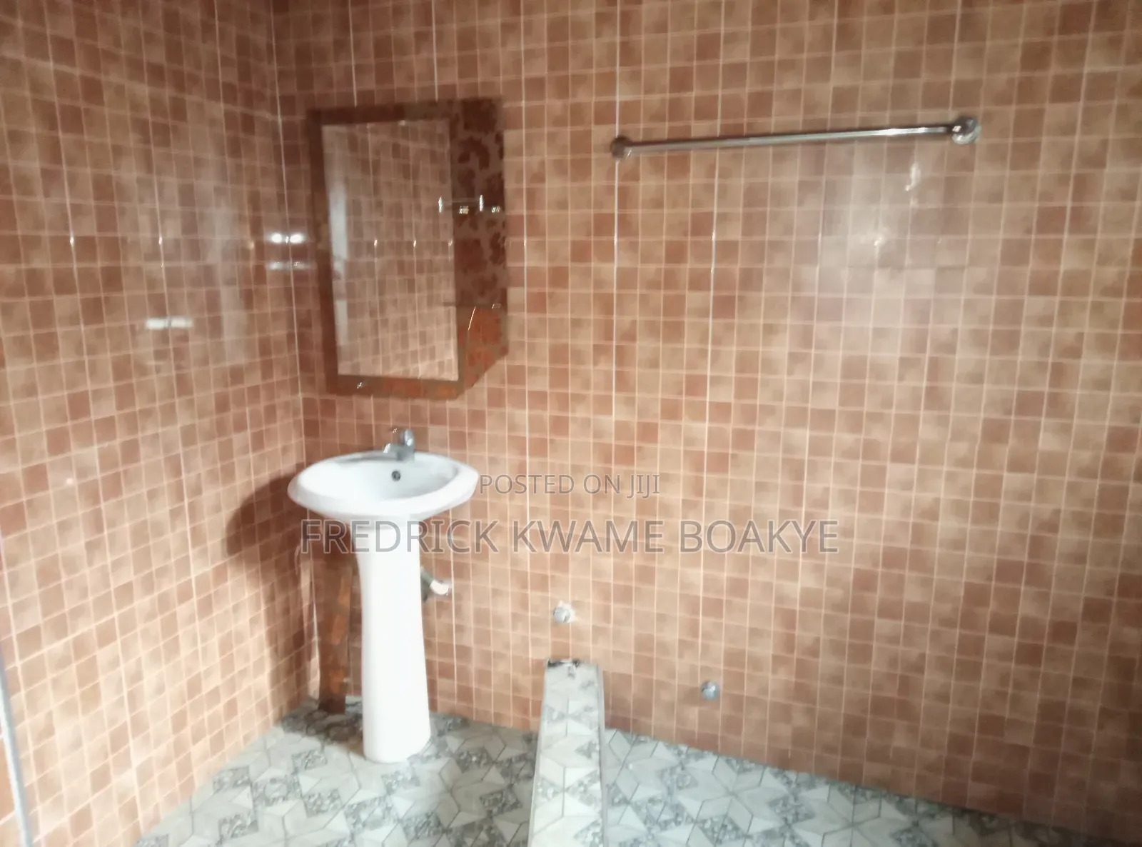 2bdrm Apartment in Brother K Estate, Kumasi Metropolitan for rent