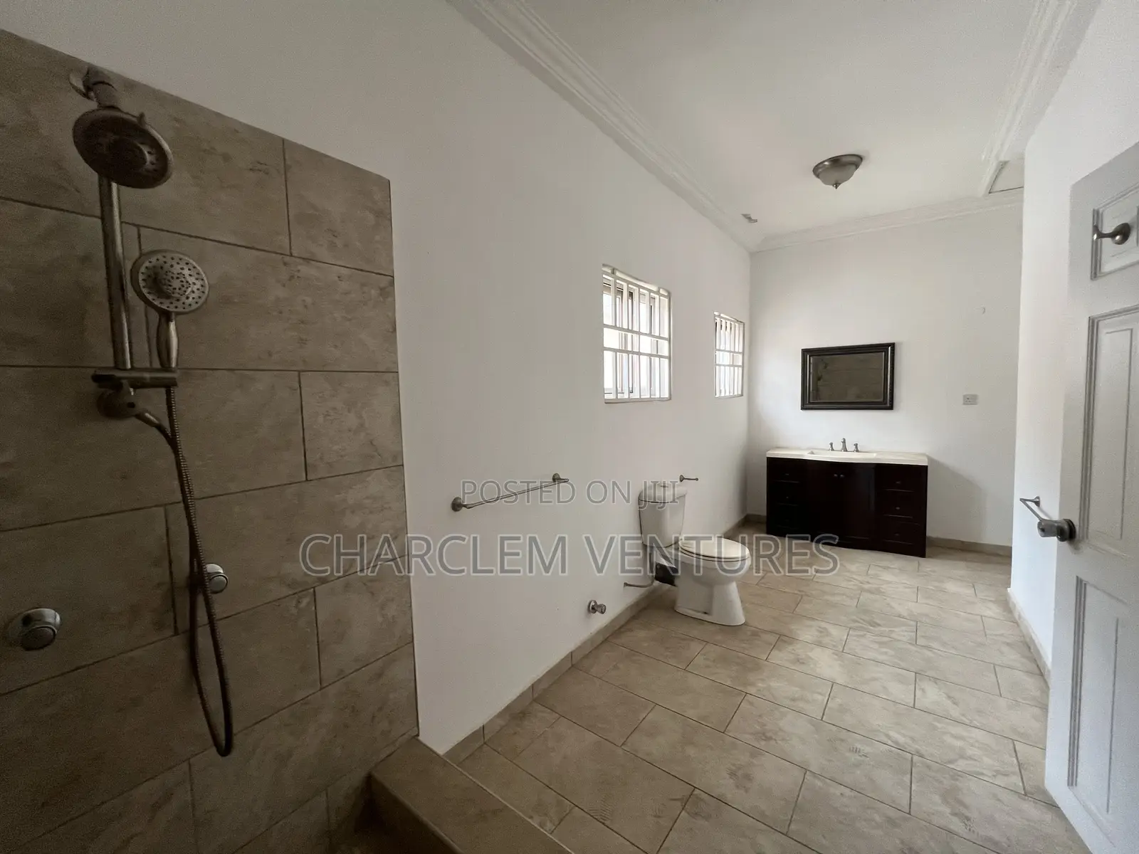 Commercial Property for Rent at East Legon
