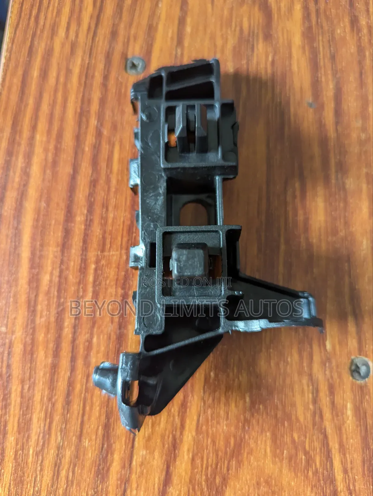 Honda Civic 2022,2023,2024,2025,2026 Fender Locker/ Fender Bracket