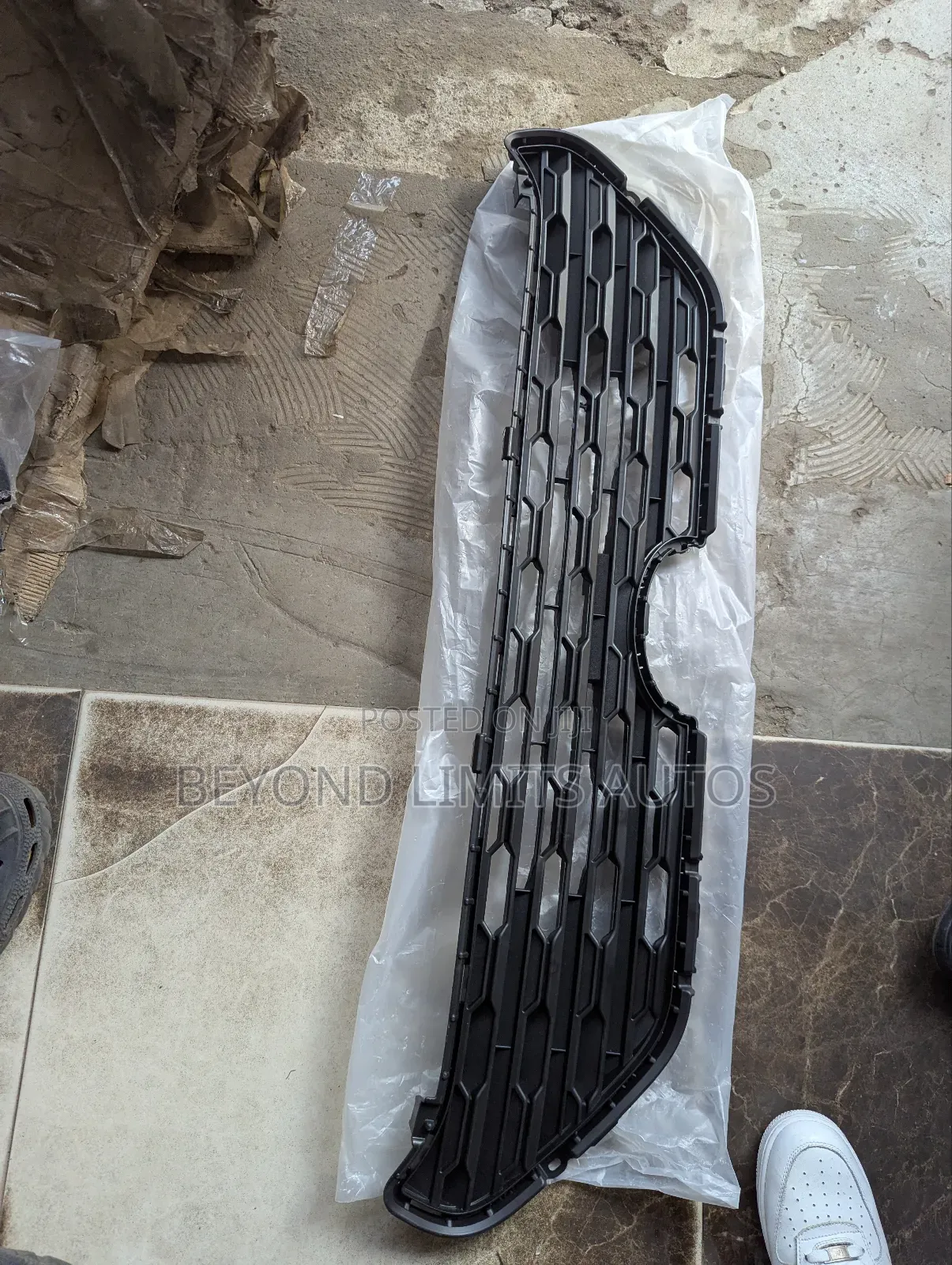 Toyota Rav4 2019,2020,2021,2022,2023,2024 Top Grille/ Front/ Top Shell