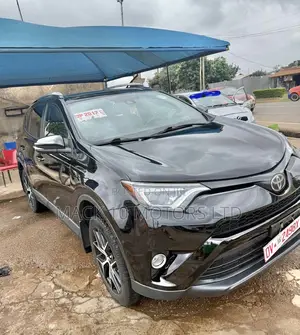 Toyota RAV4 SE 4dr SUV AWD (2.5L 4cyl 6A) 2018 Black