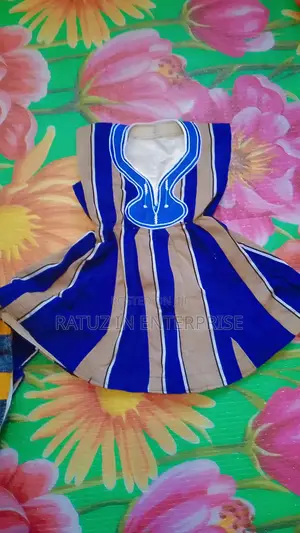 Sleeved Smocks for Men