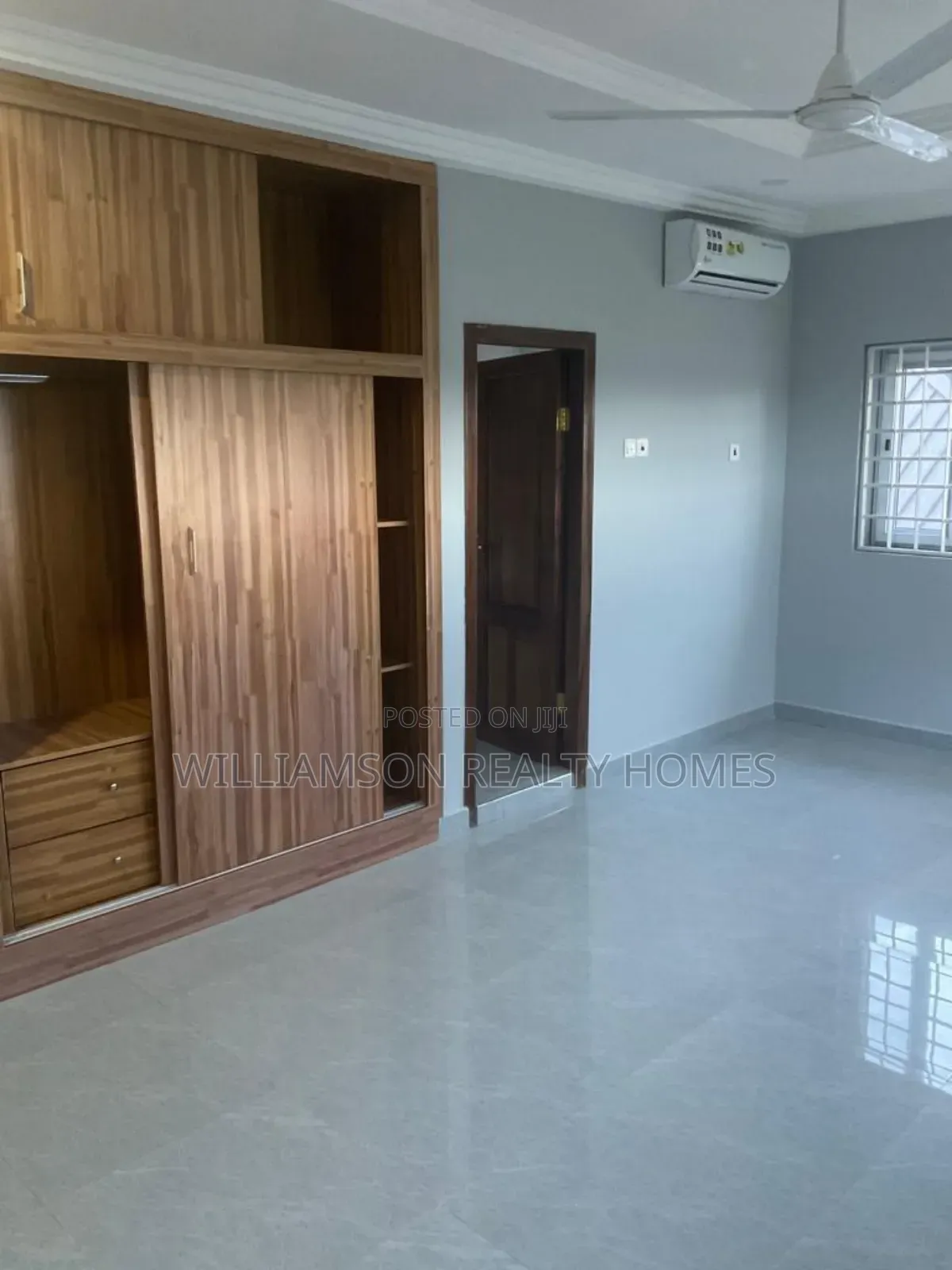 4bdrm House in Oyarifa Teiman, for sale