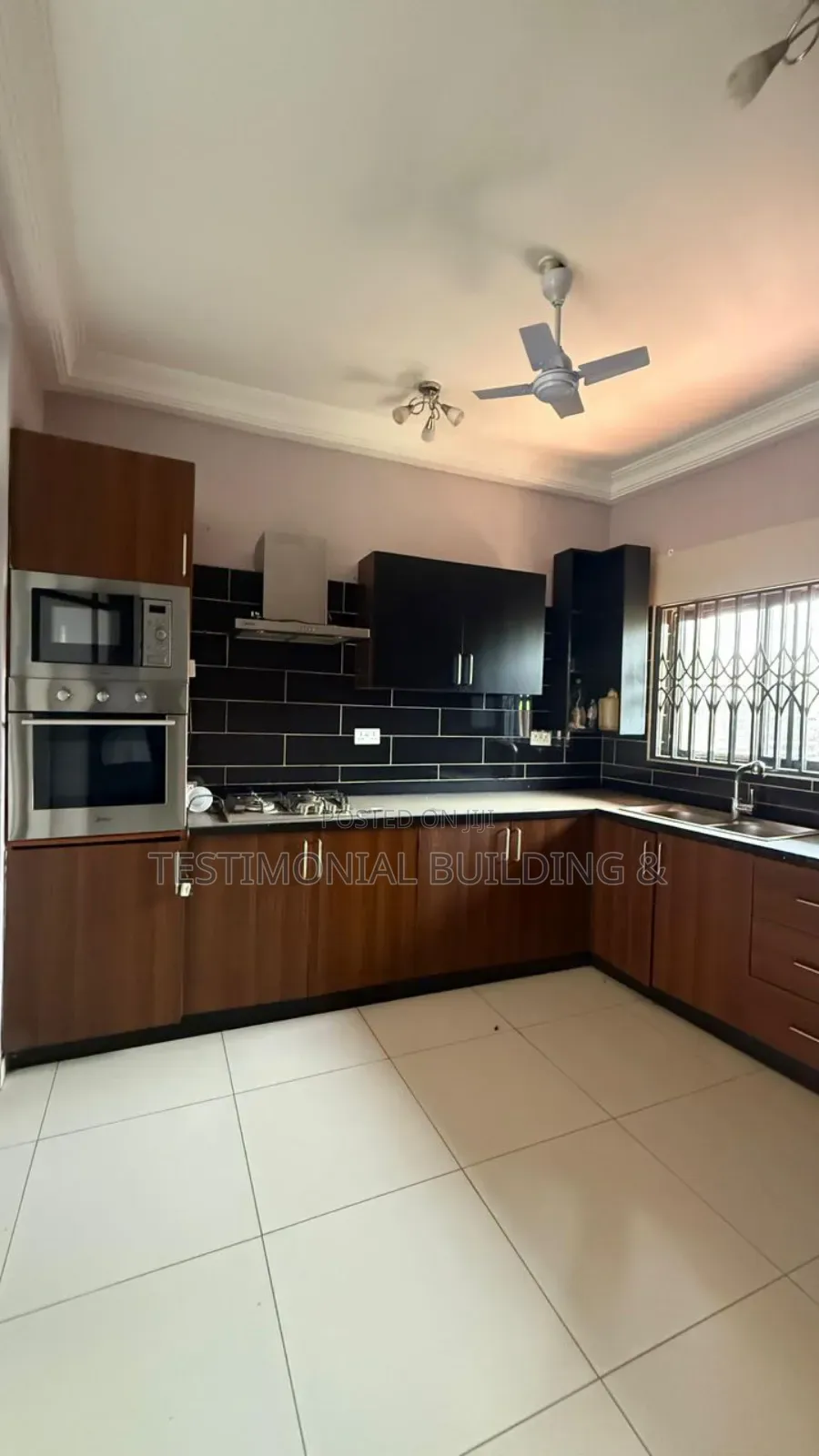 3bdrm House in East Legon for rent