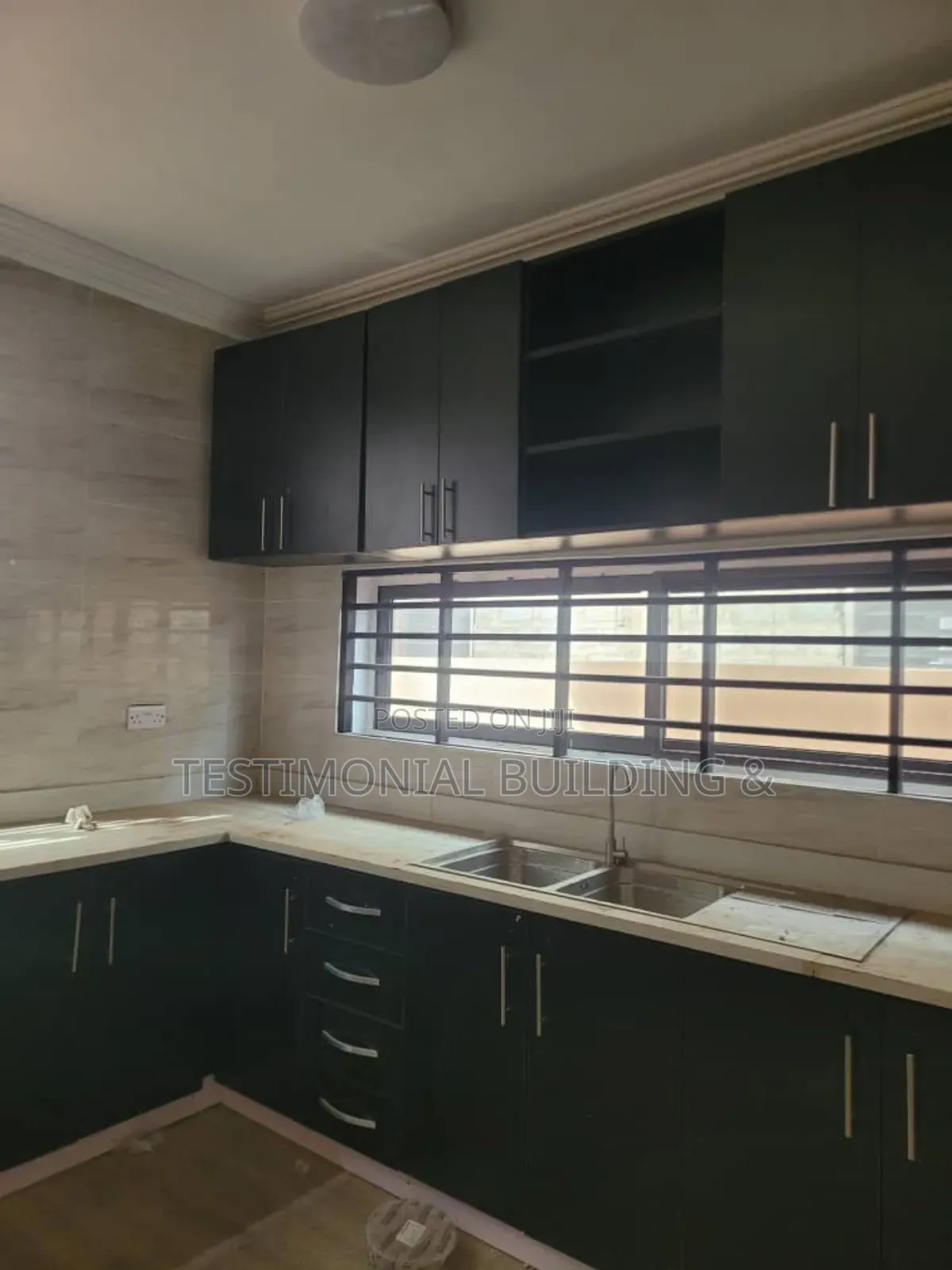 4bdrm House in Testimonial Building, East Legon for rent