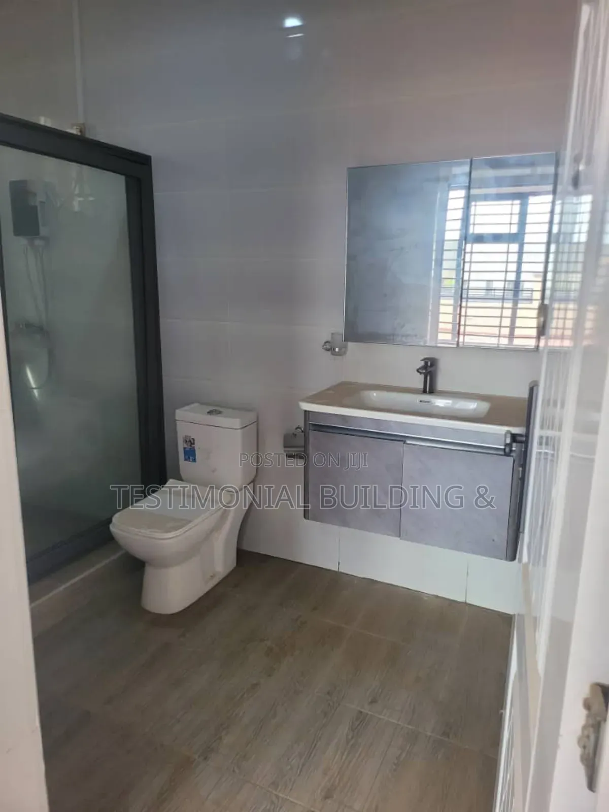 4bdrm House in Testimonial Building, East Legon for rent