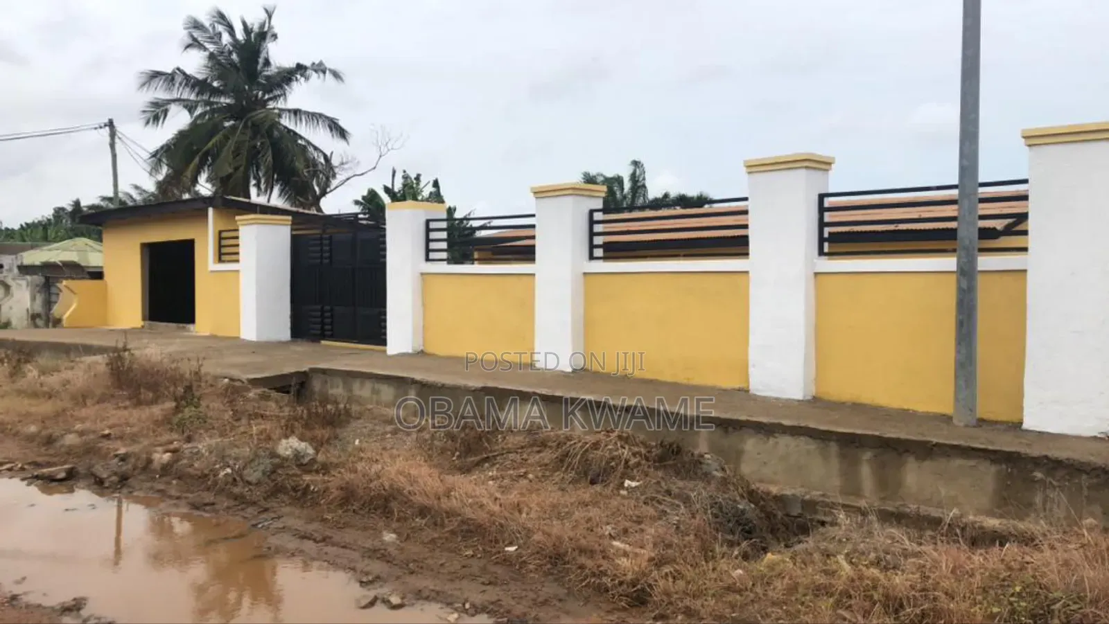 5bdrm House in Laryea Homes, Anyaa for sale