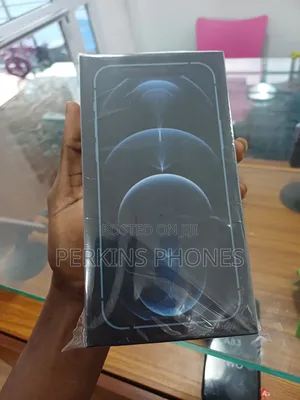 New Apple iPhone 12 Pro Max 256 GB Black