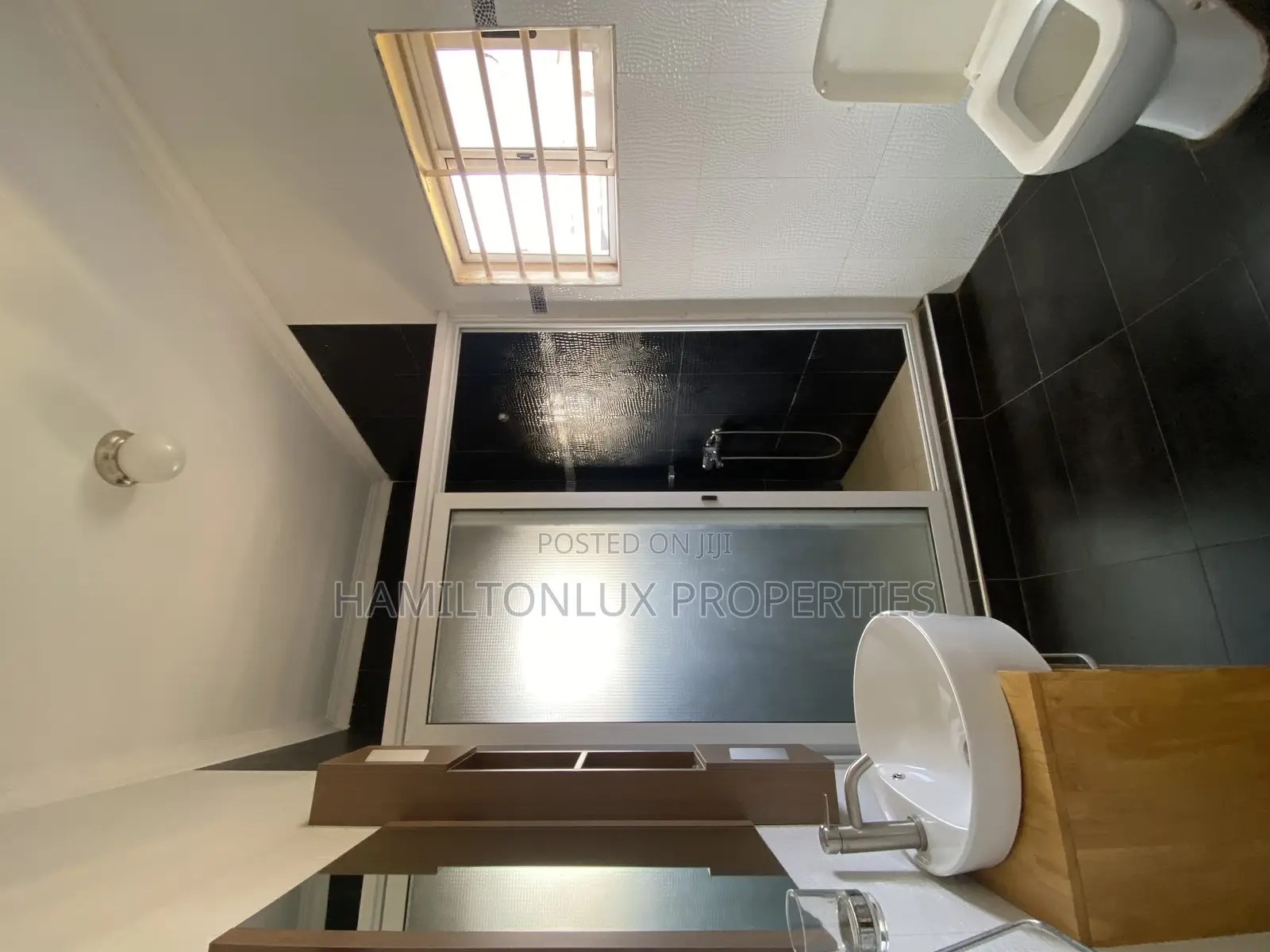 1bdrm Apartment in Spintex for rent
