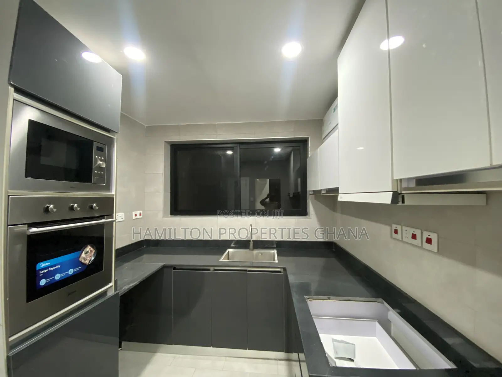 2bdrm Apartment in East Legon for rent