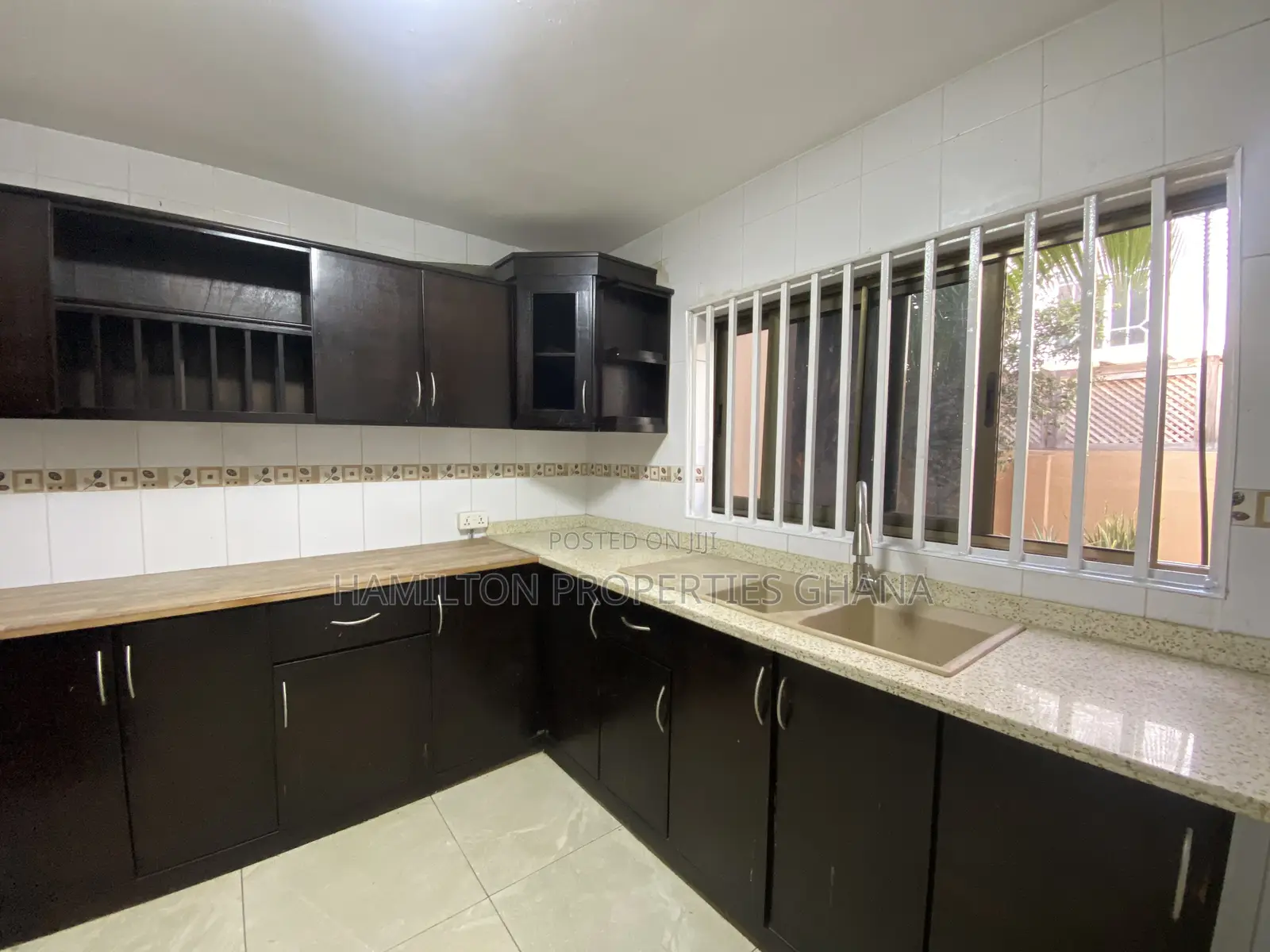Furnished 3bdrm Apartment in East Legon for rent