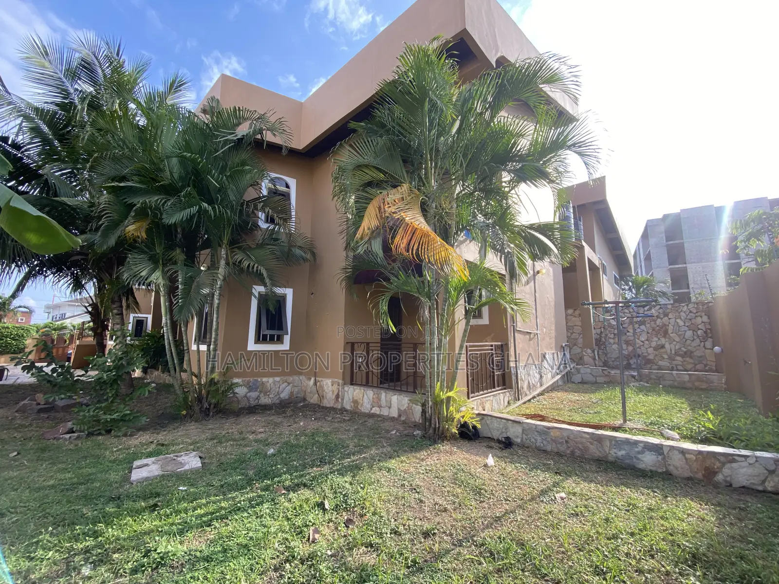 Furnished 3bdrm Apartment in East Legon for rent