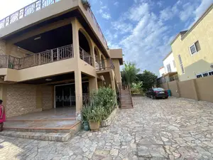 Furnished 3bdrm Apartment in East Legon for rent