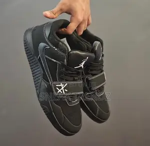 Jordan X Travis Scott Jump Man Black