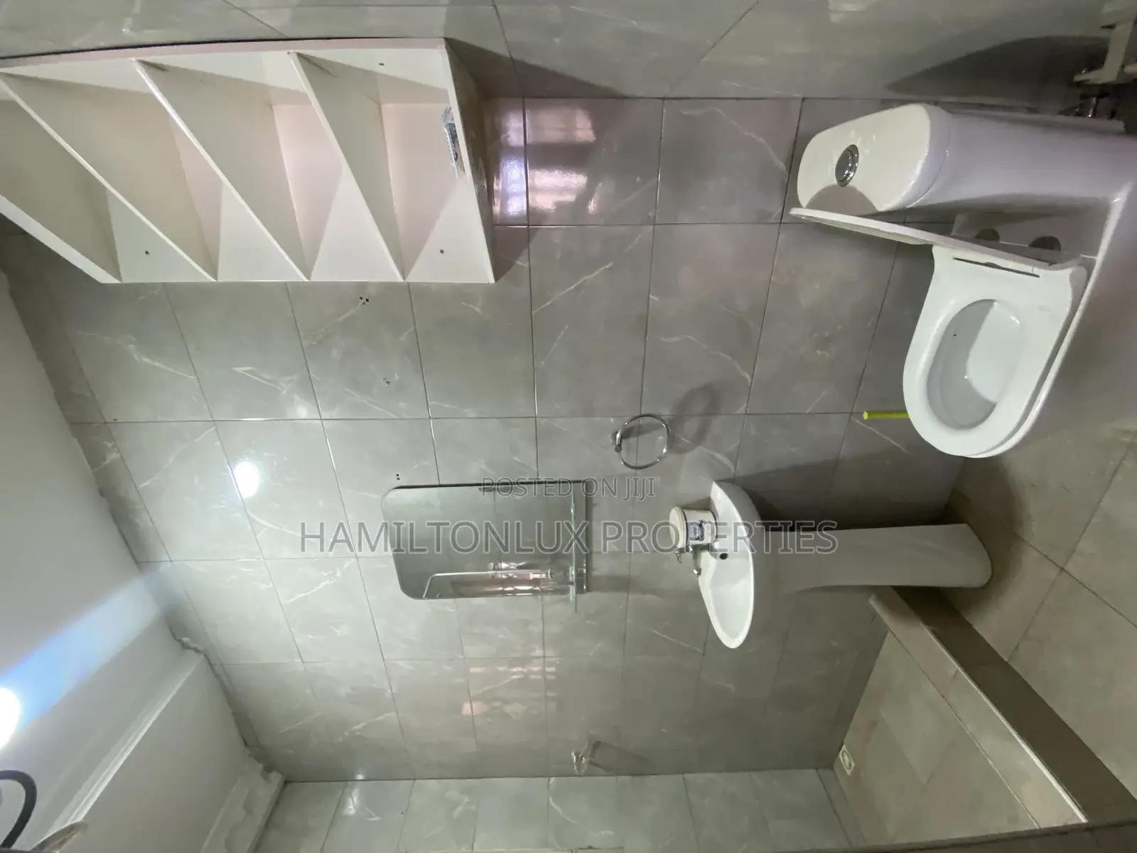 2bdrm Apartment in Adjiringano, Adjiriganor for rent