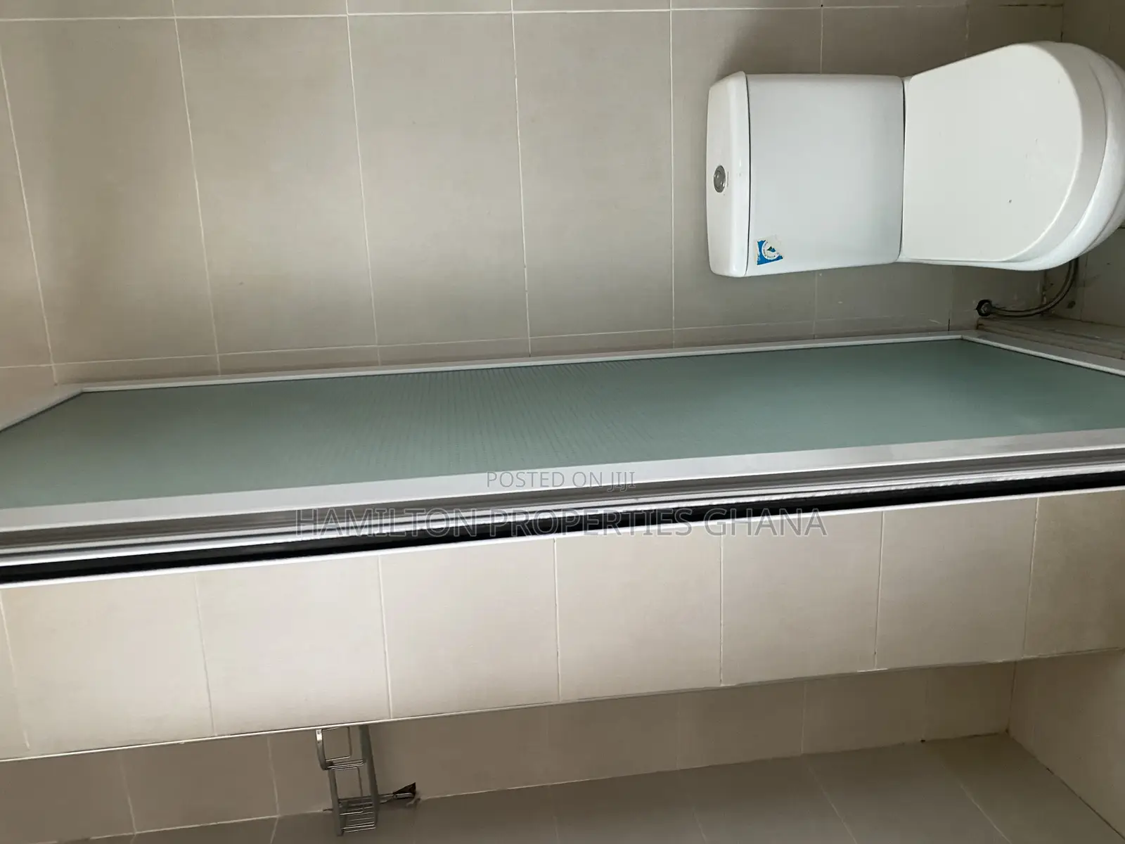 3bdrm Apartment in East Legon for rent