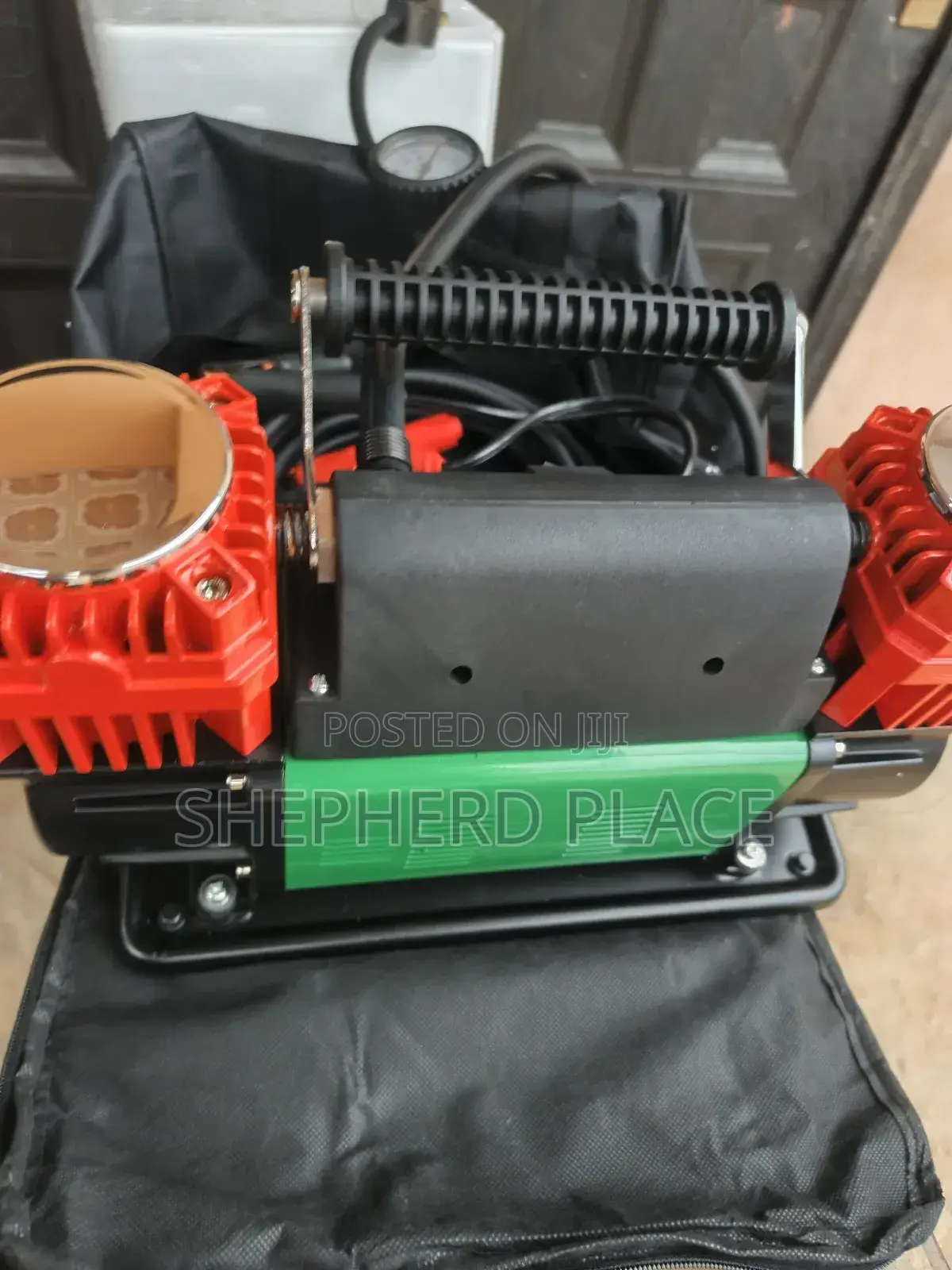 Top Go Heavy Duty Dual Piston Tire Inflator