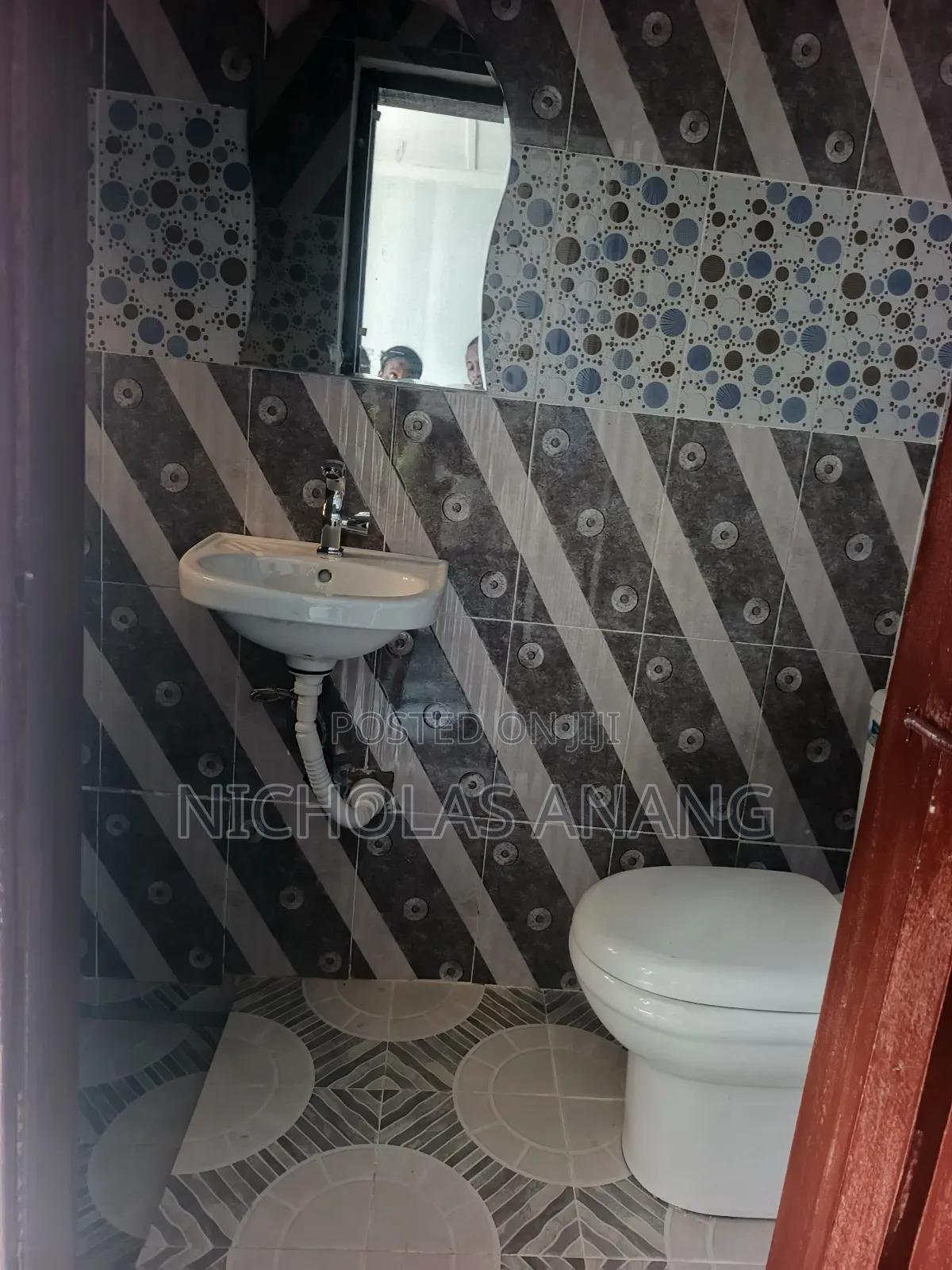 1bdrm Apartment in The Dorns Properties, New Town for rent