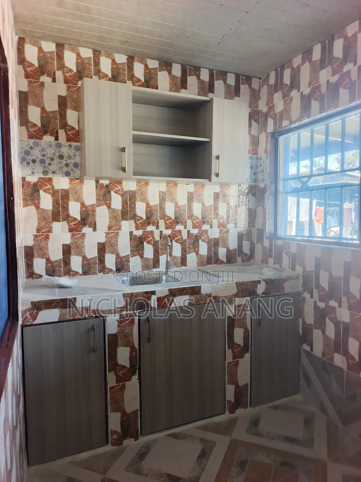 1bdrm Apartment in The Dorns Properties, New Town for rent
