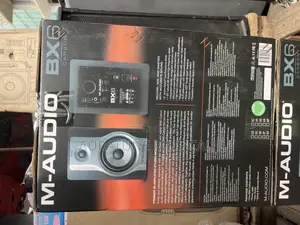 M-Audio Bx6 Studio Monitor
