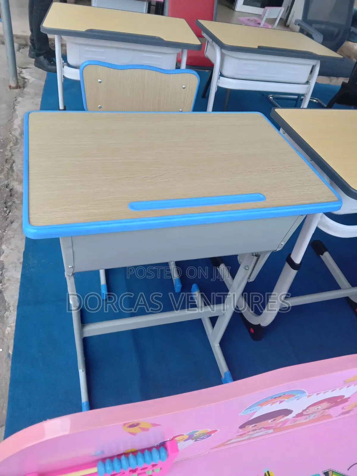 Cutility Study Desk