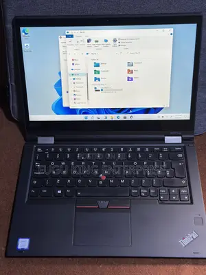 Laptop Lenovo ThinkPad X380 Yoga 8GB Intel Core I7 SSD 512GB