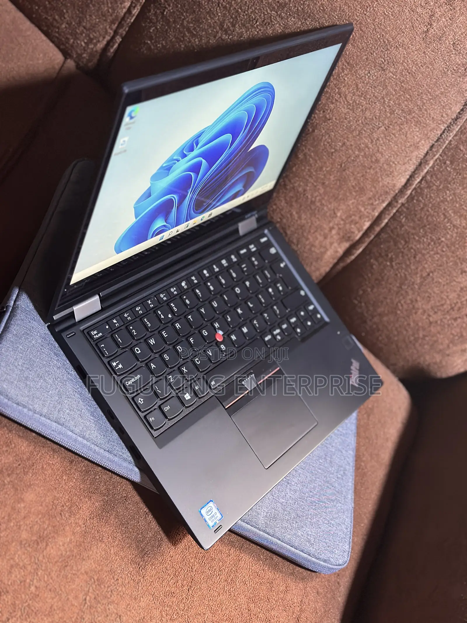 Laptop Lenovo ThinkPad X380 Yoga 8GB Intel Core I7 SSD 512GB