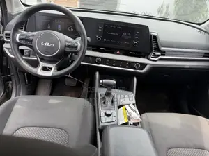 Kia Sportage LX 2023 Gray