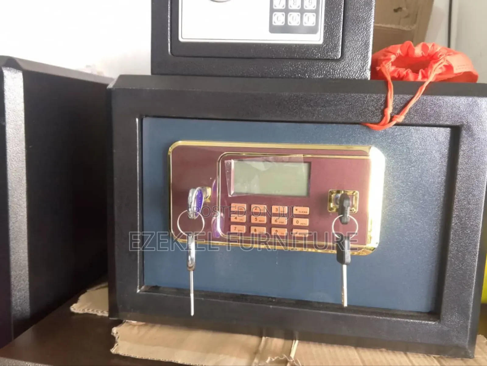 Fireproof Portable Money Safe