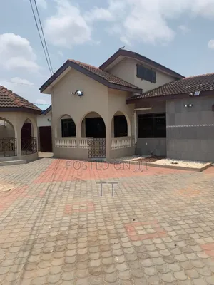 5bdrm House in Teshie Grada Estate for rent