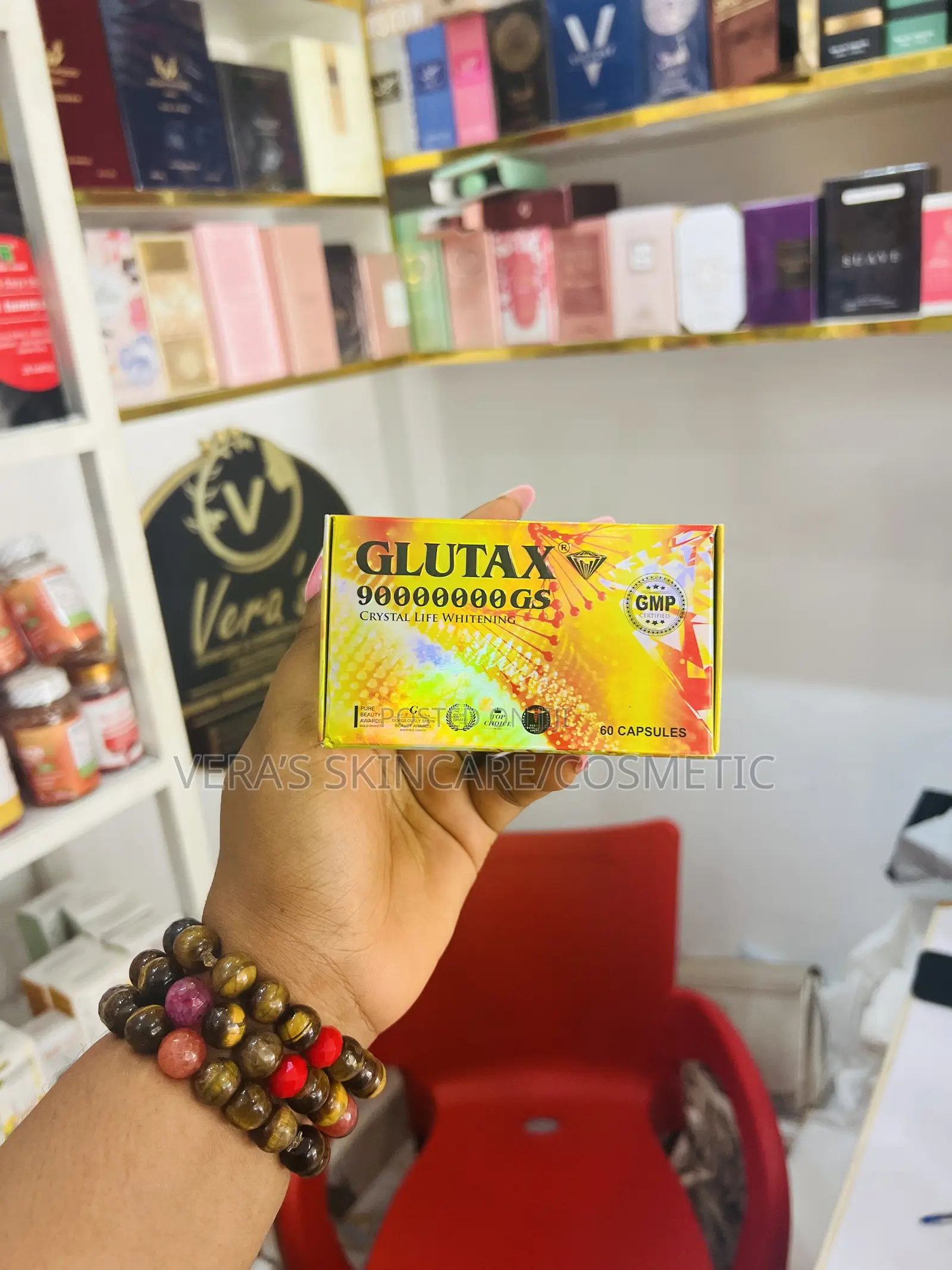 Glutax Crystal Life Whitening Capsule