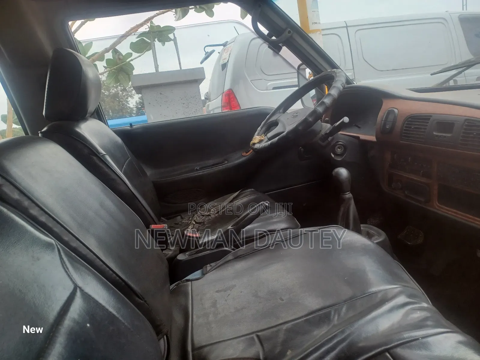 Hyundai H-100 2000 Silver