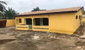 5bdrm House in Laryea Homes, Anyaa for sale
