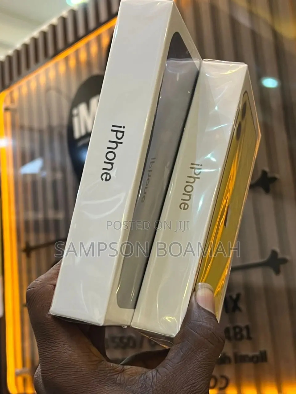 New Apple iPhone 11 256 GB Yellow