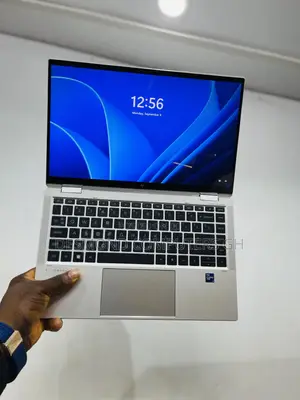Laptop HP EliteBook 1040 G8 16GB Intel Core i7 SSD 512GB