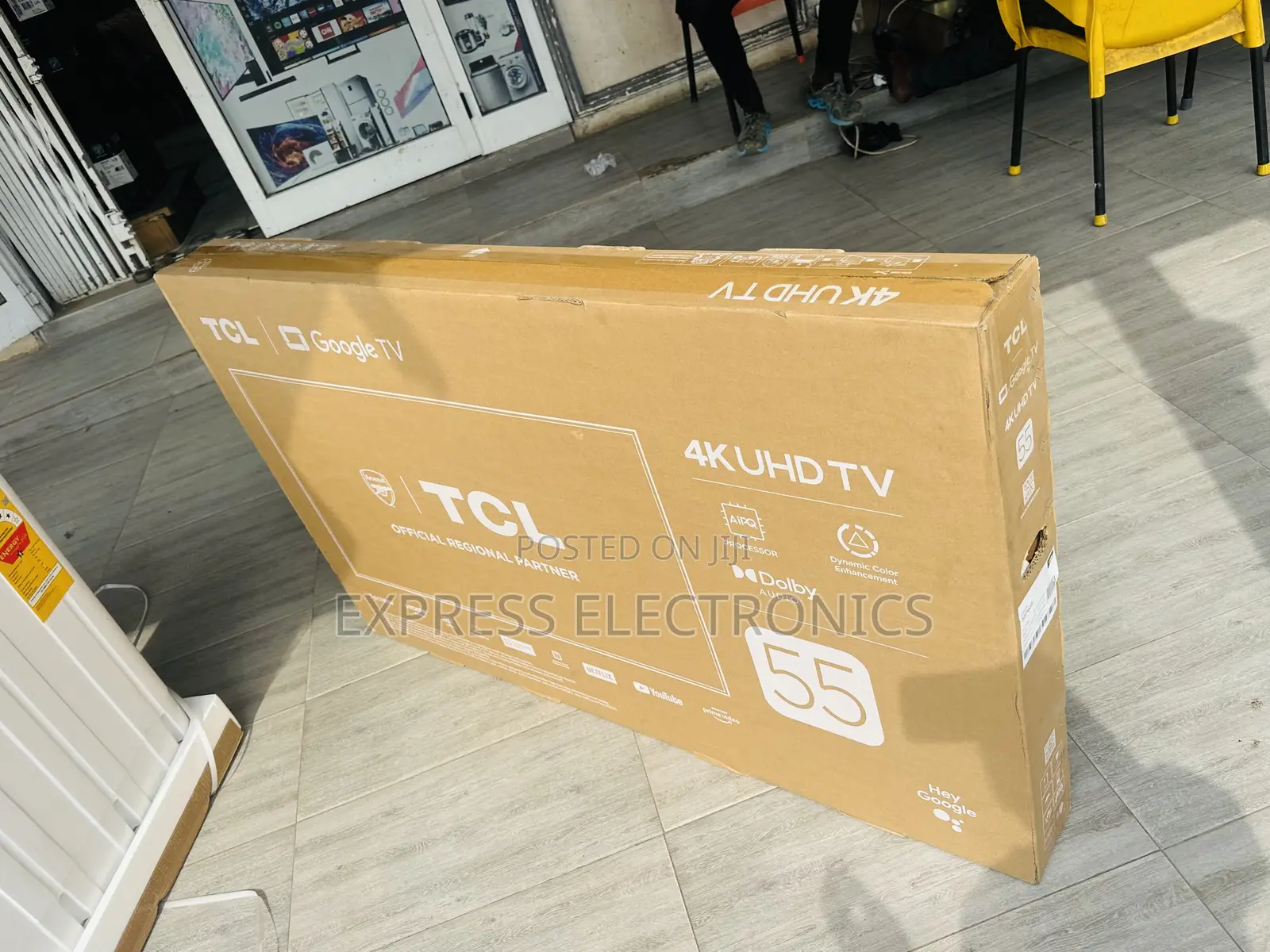 Authentic Slim Uhd Smart 55”P635