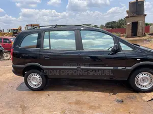 Opel Zafira 2003 Black