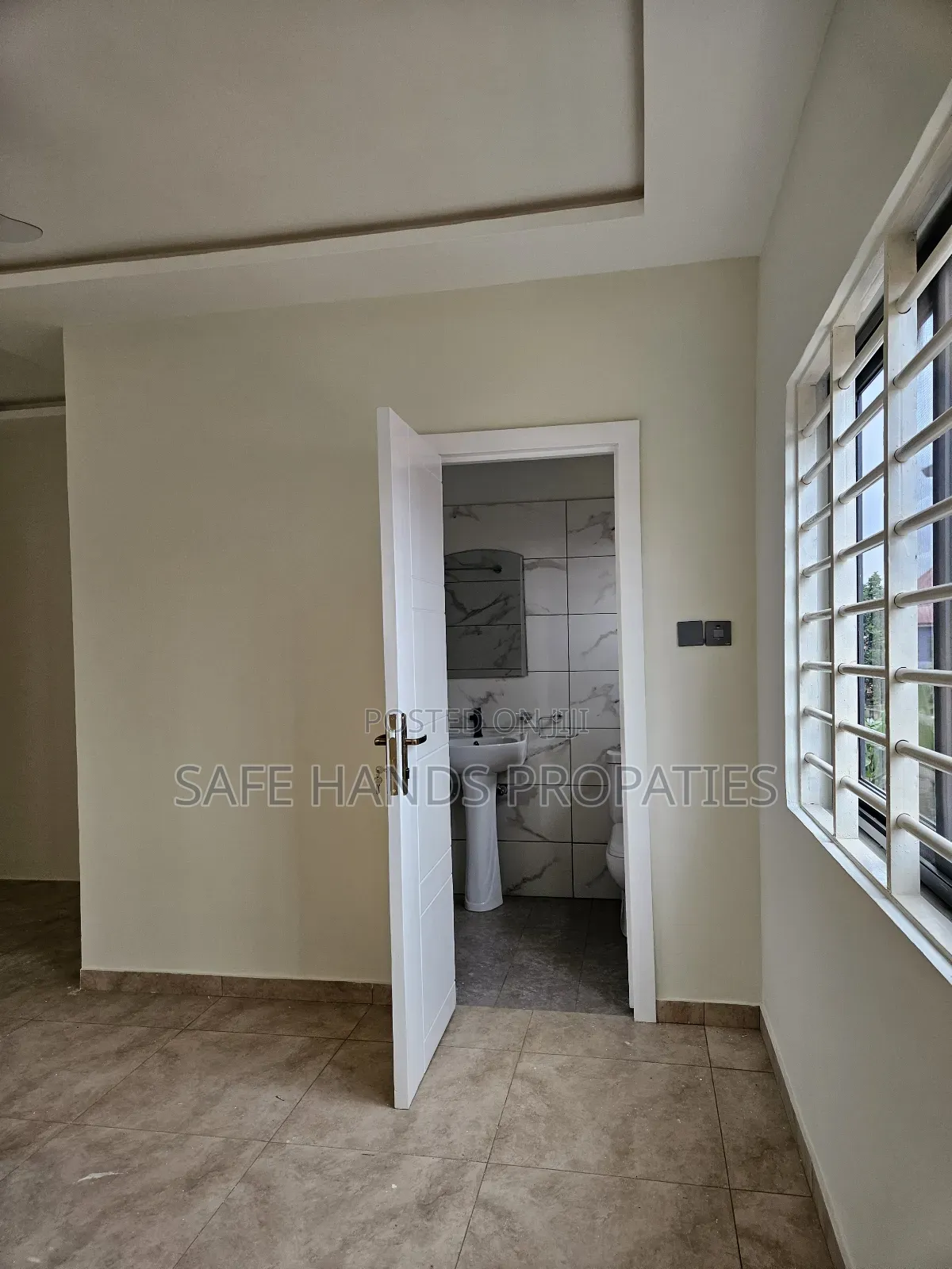 4bdrm House in Oyarifa, Accra Metropolitan for sale