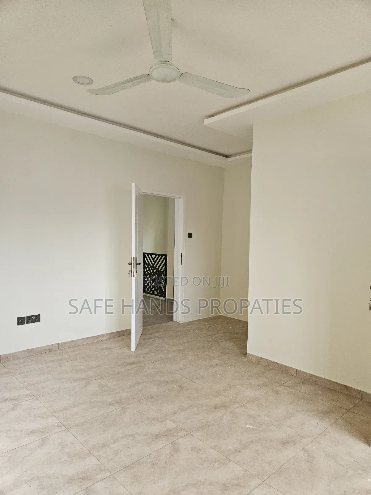 4bdrm House in Oyarifa, Accra Metropolitan for sale