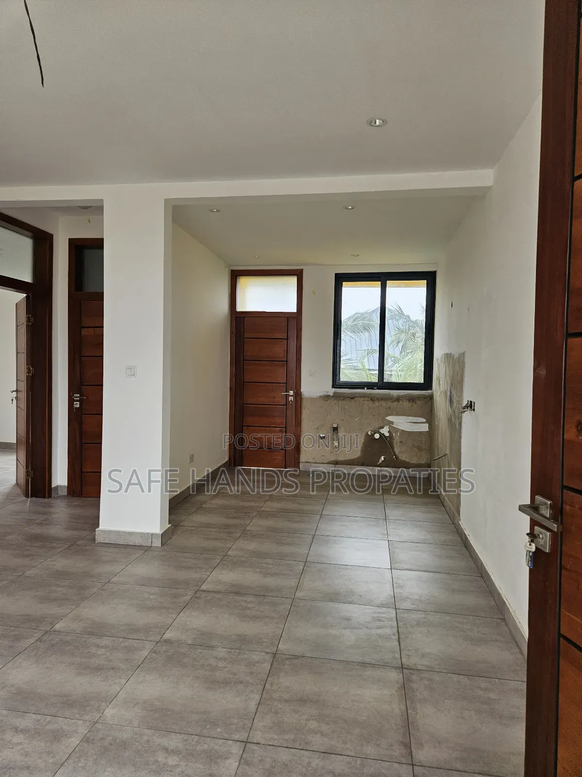 2bdrm House in Oyarifa, Accra Metropolitan for sale