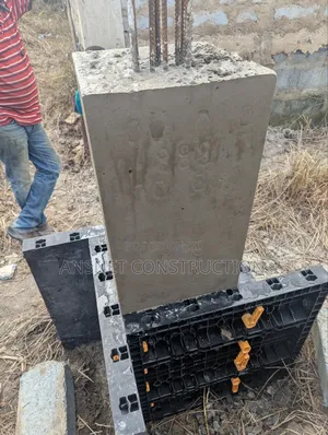 Pillar/Columns/Adjustable for Rent
