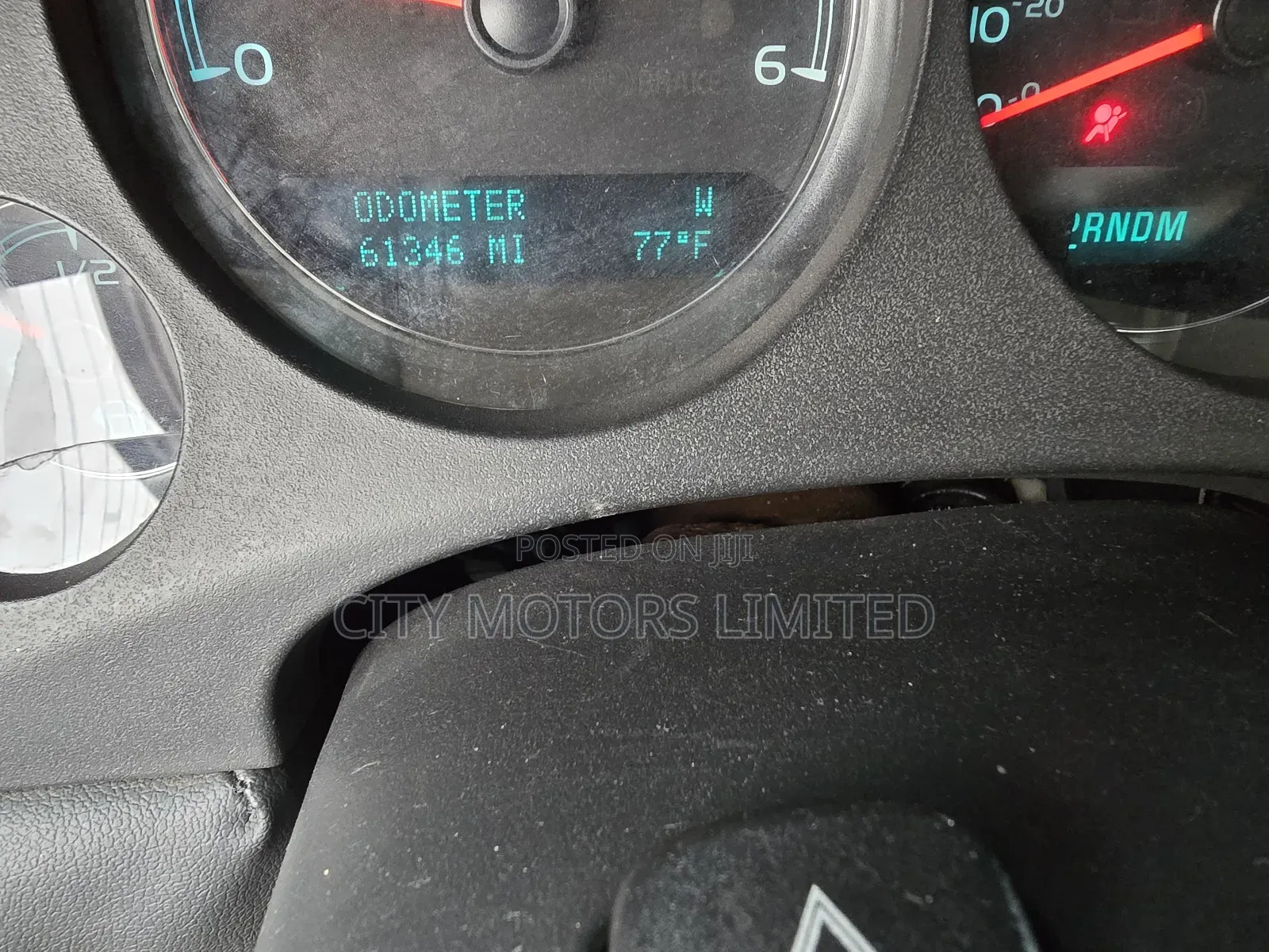 Chevrolet Suburban LS 2500 2012 Black