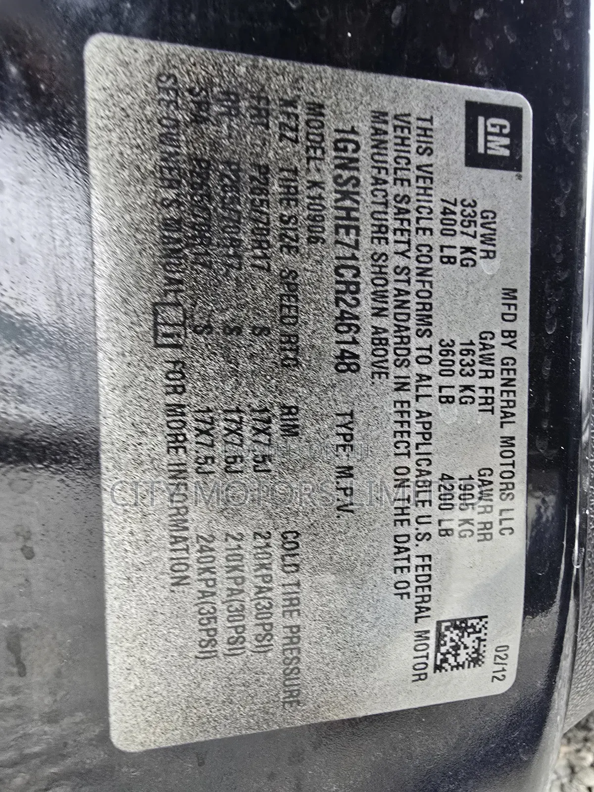 Chevrolet Suburban LS 2500 2012 Black