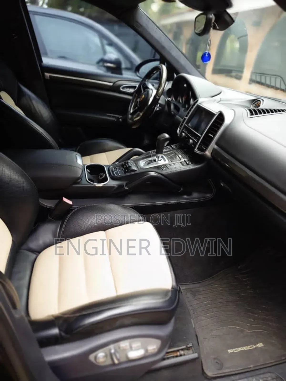 Porsche Cayenne Turbo AWD 2016 Black