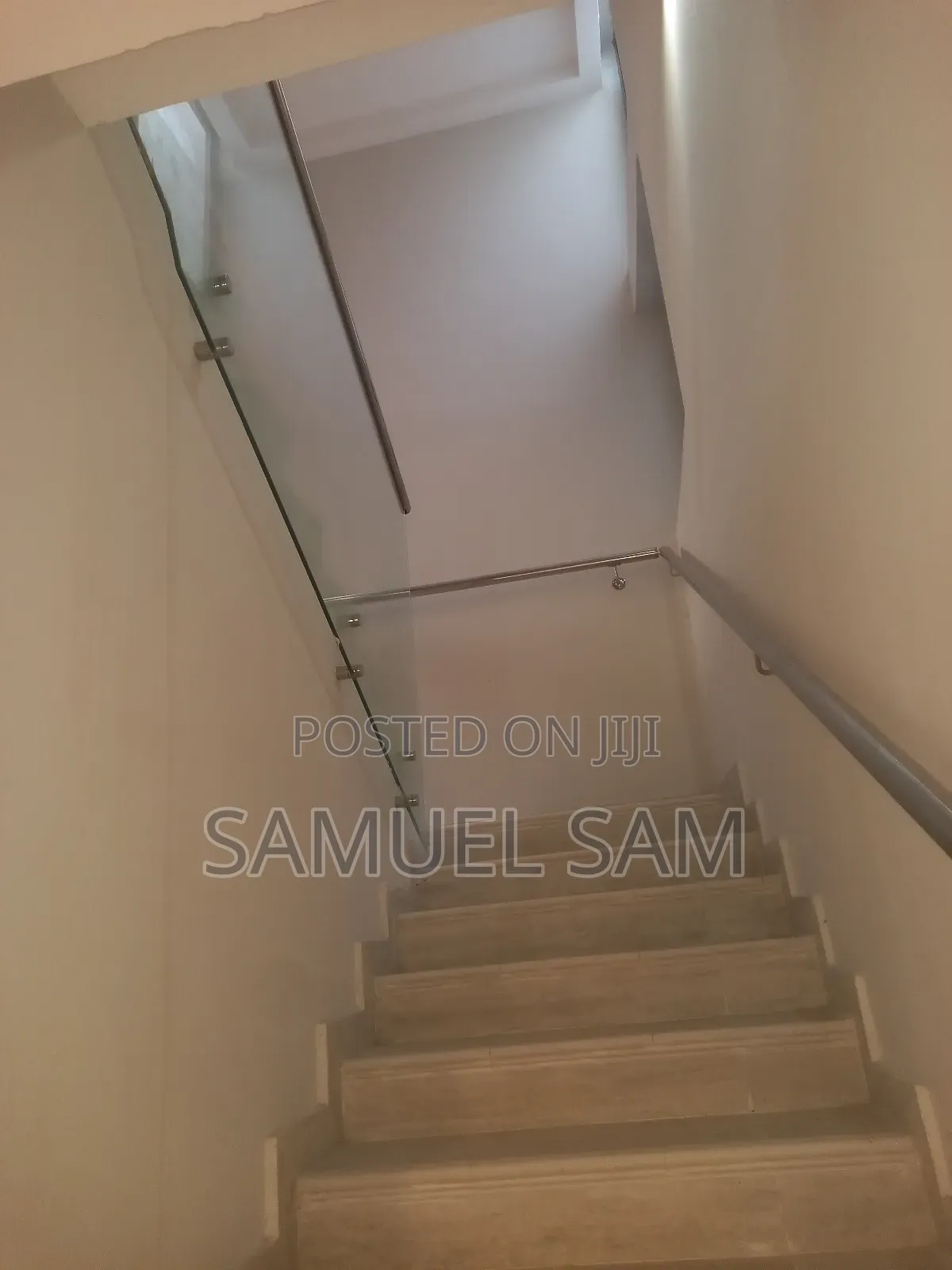 3bdrm Townhouse / Terrace in Tema Community 10 for rent