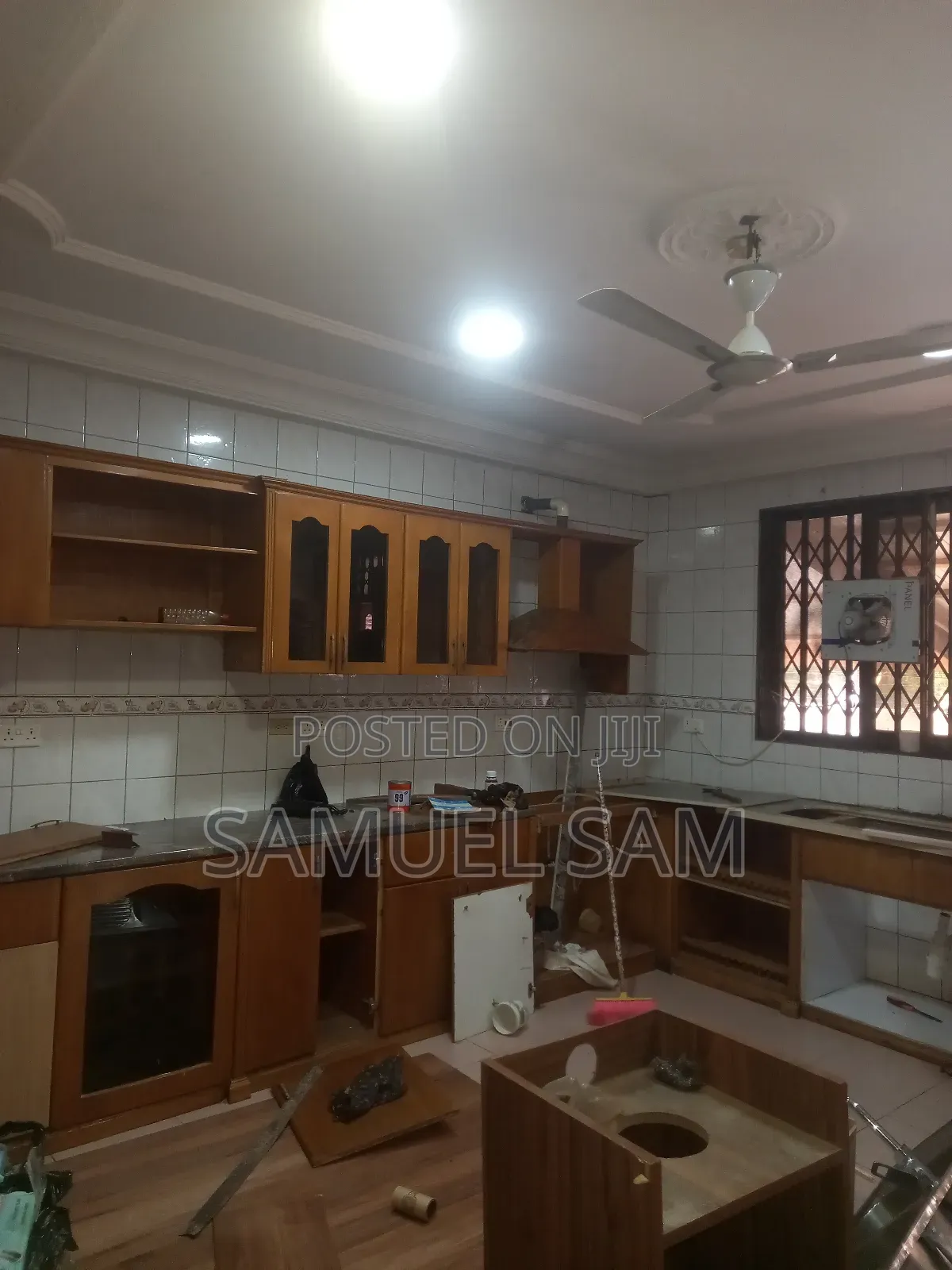6bdrm House in Tema Community Ten for rent
