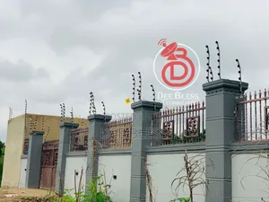 Electric Fence Installation