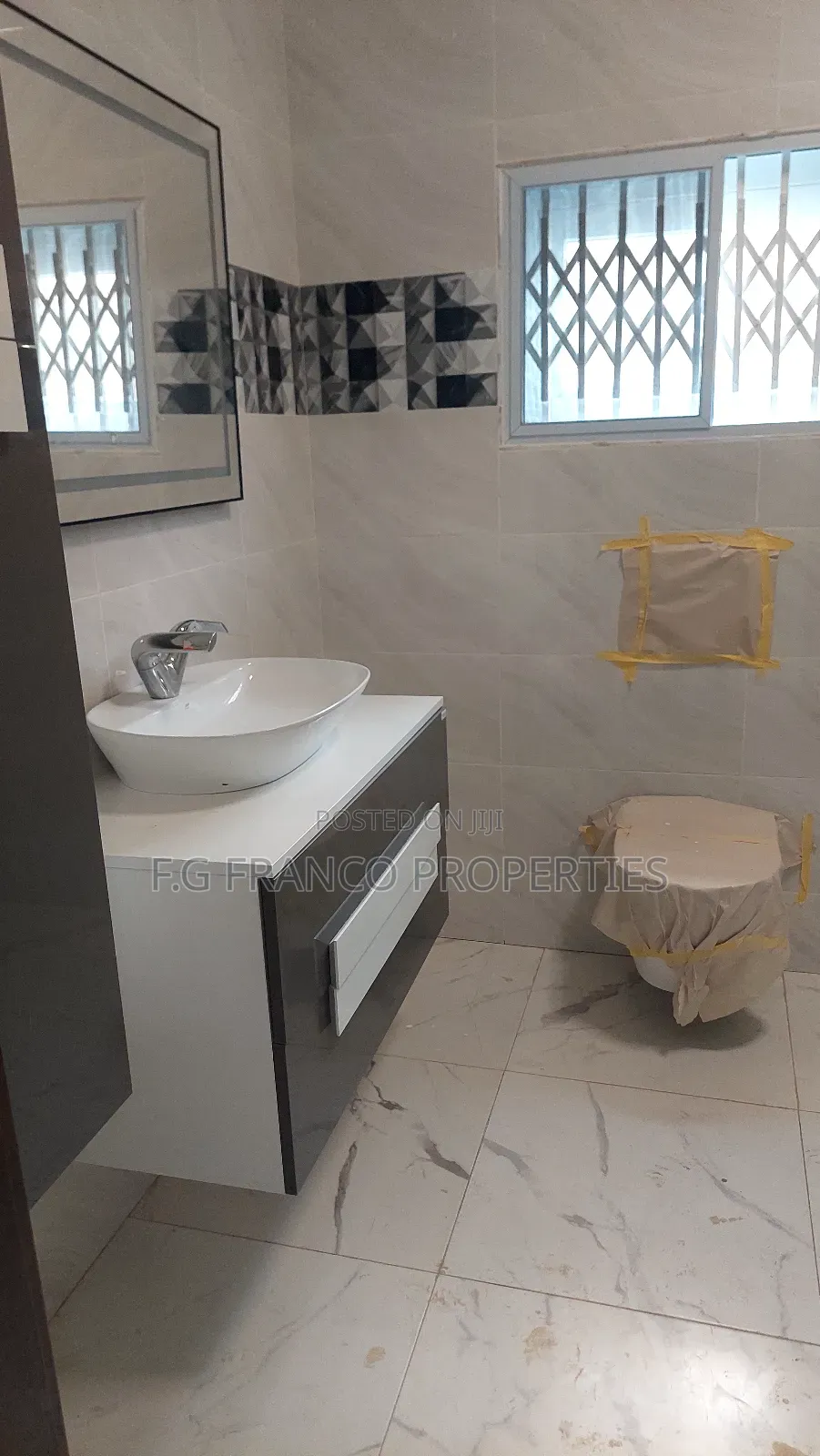 2bdrm House in Kg.Franco Properties, Spintex for sale