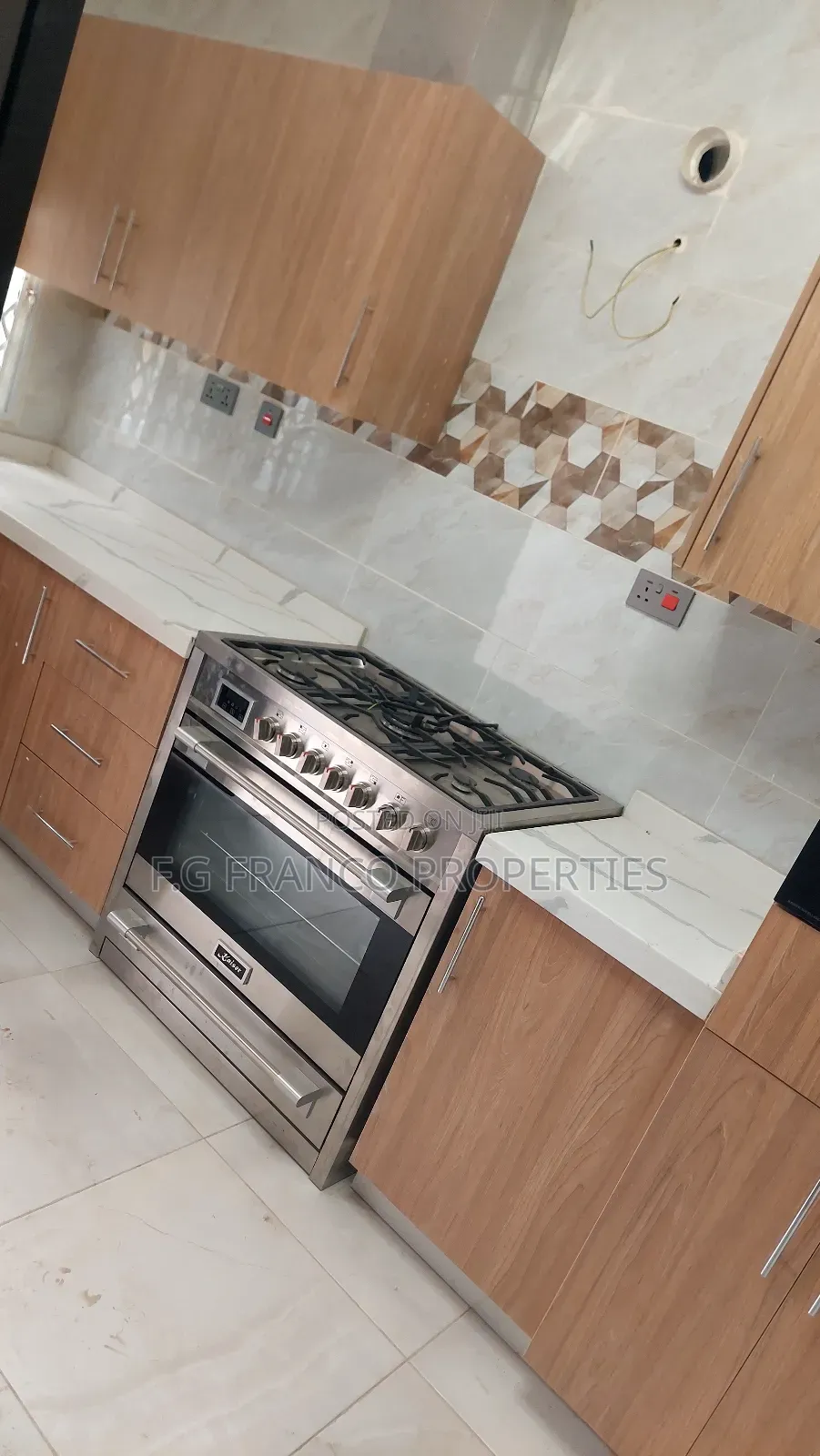 2bdrm House in Kg.Franco Properties, Spintex for sale